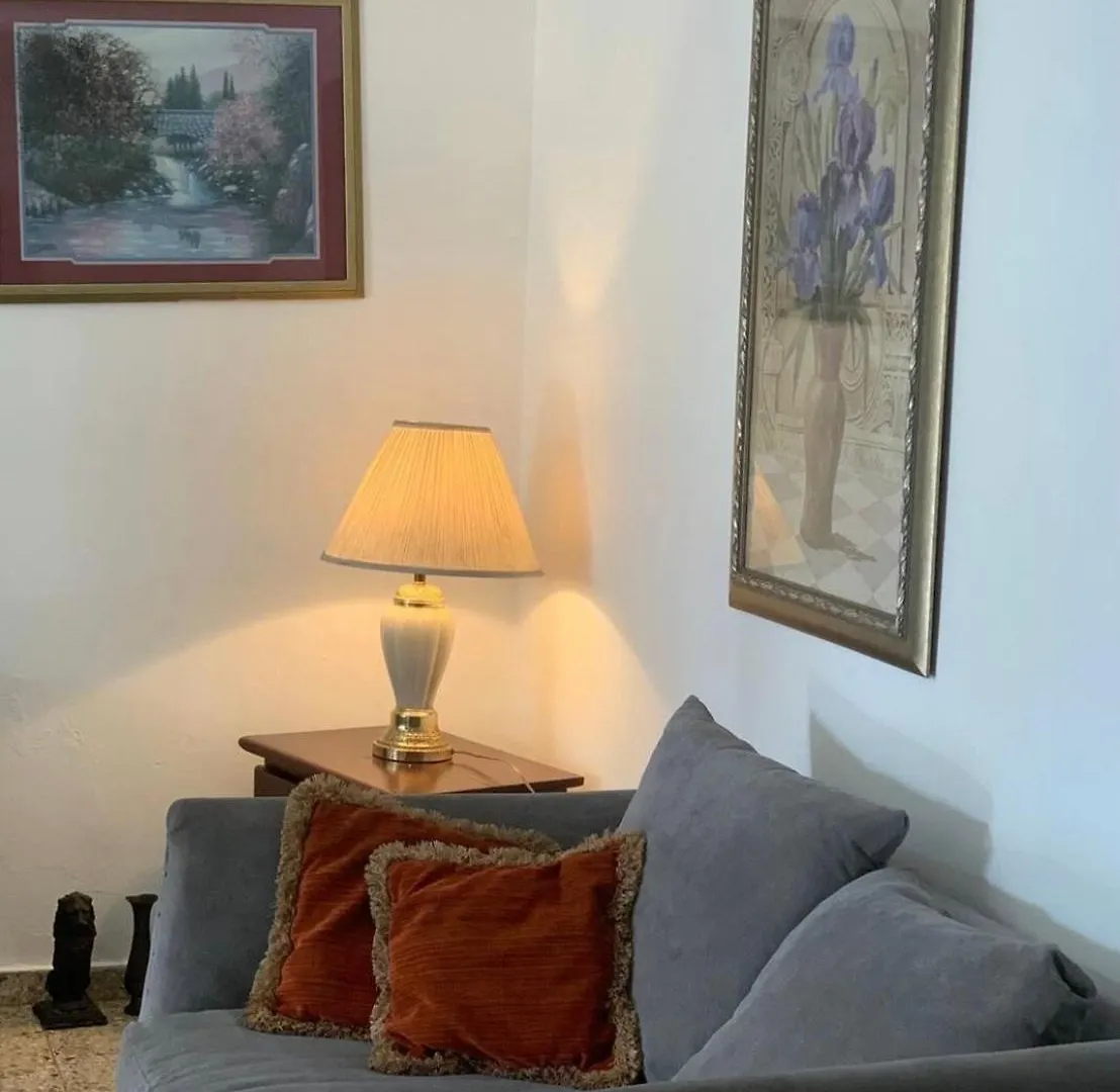 Hermes Casa Len Santo Domingo 0*,